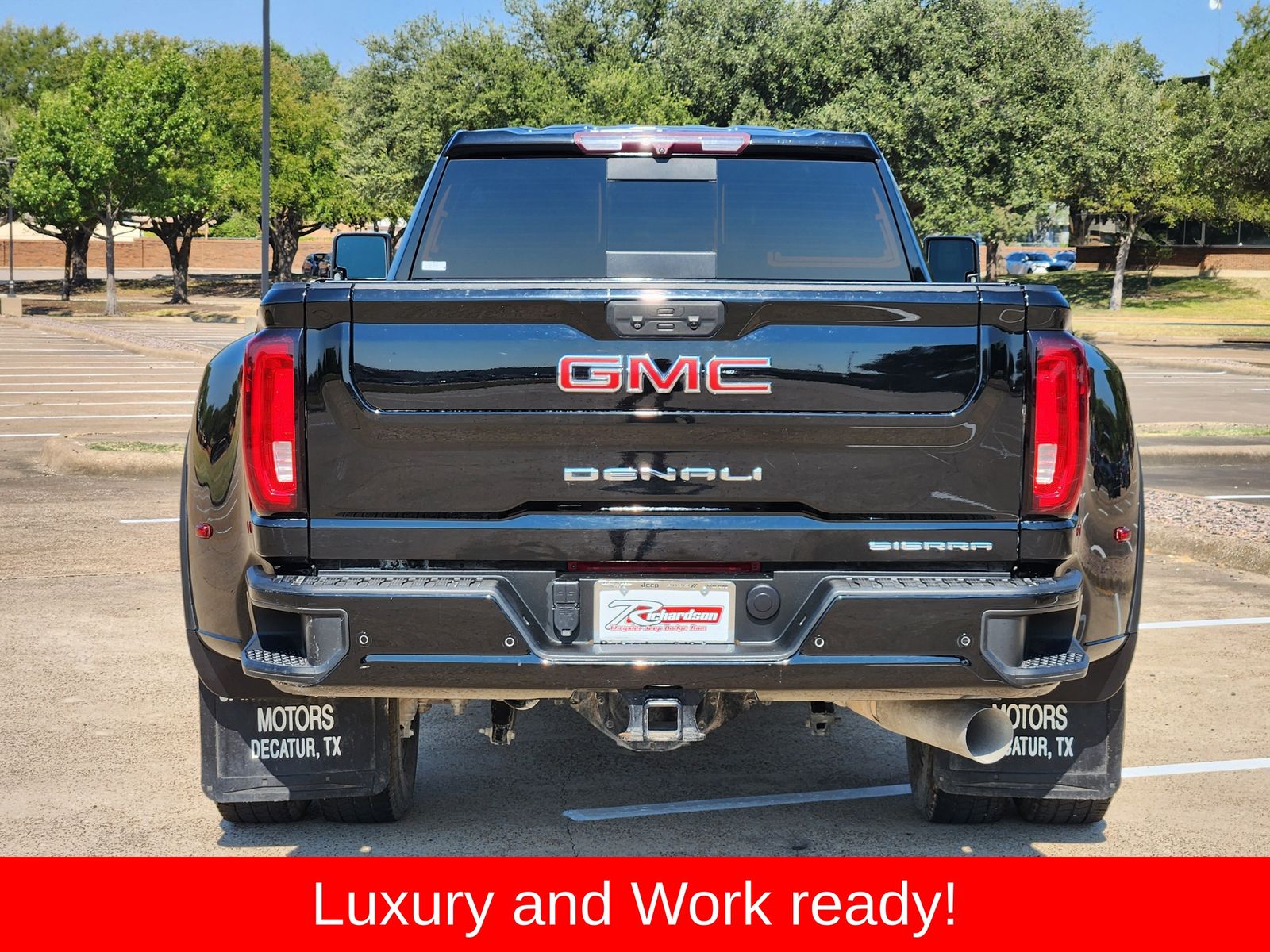 Used 2022 Onyx Black GMC Denali image 5