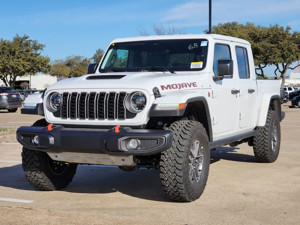 New 2026 Jeep Gladiator MOJAVE 4X4 Pickup