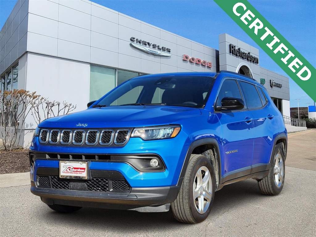 Used 2023 Jeep Compass Latitude SUV
