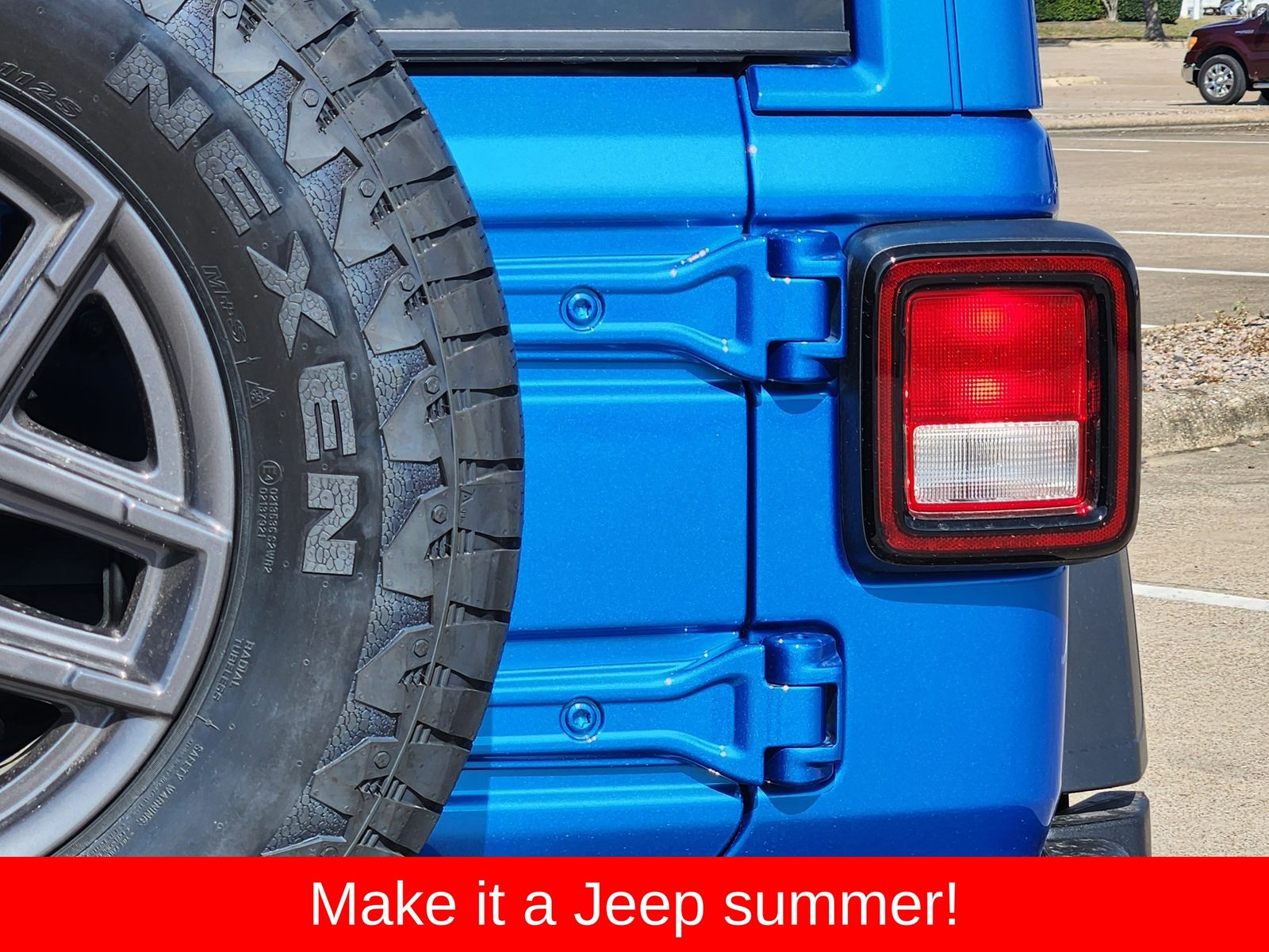 New 2026 Hydro Blue Pearlcoat Jeep 4-DOOR SPORT S image 16