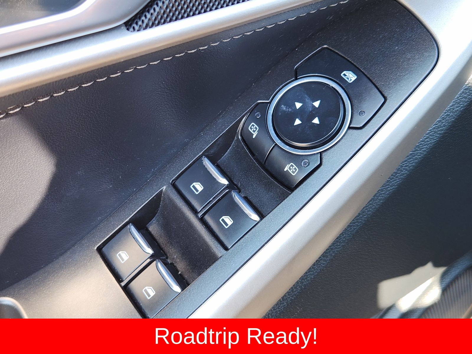 Used 2024 Black Metallic Ford XLT image 33