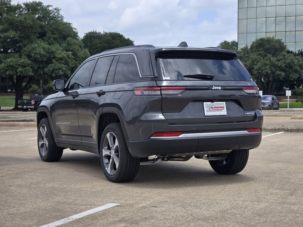 New 2026 Jeep Grand Cherokee LIMITED 4X2 Sport Utility