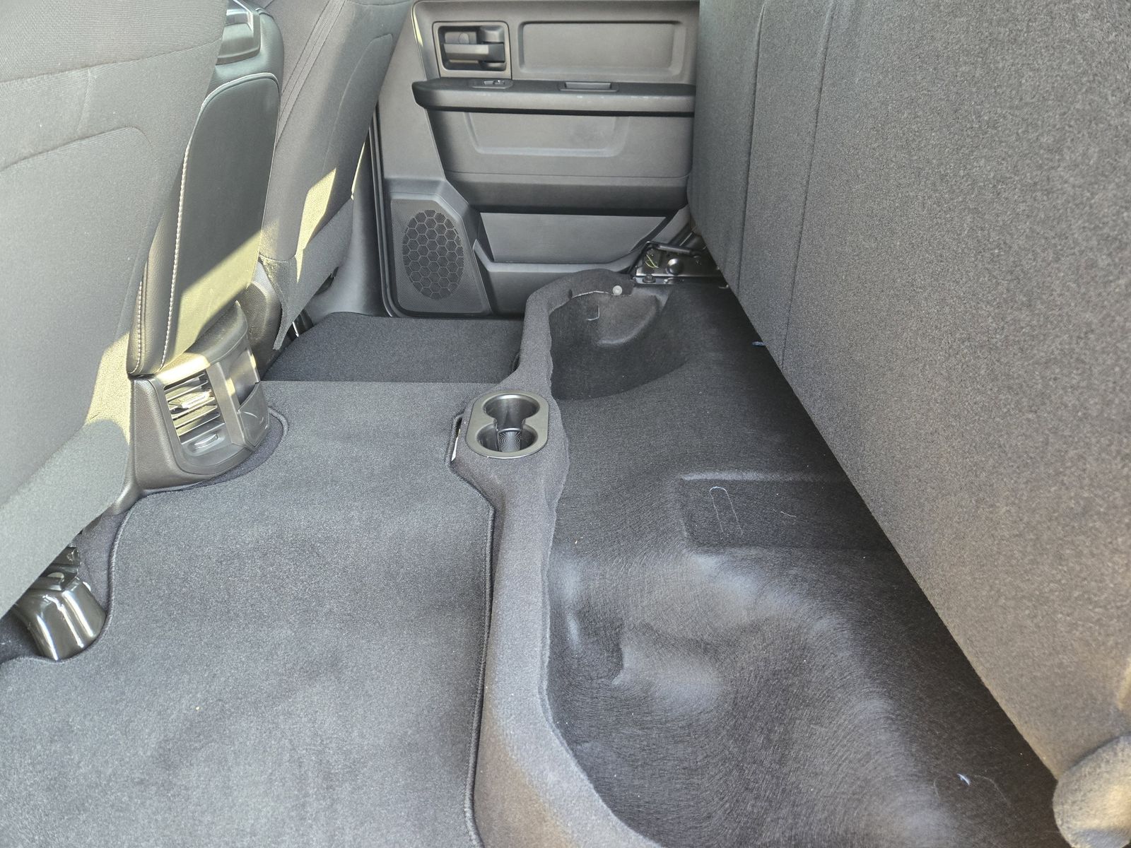 New 2026 Diamond Black Crystal Pearlcoat Ram TRADESMAN CREW CAB 4X4 6