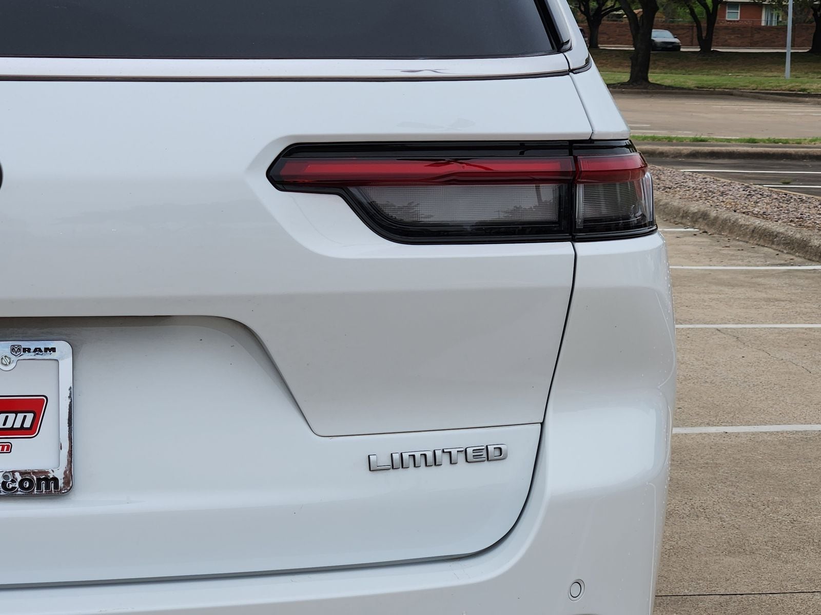 Used 2025 Bright White Jeep Limited image 16