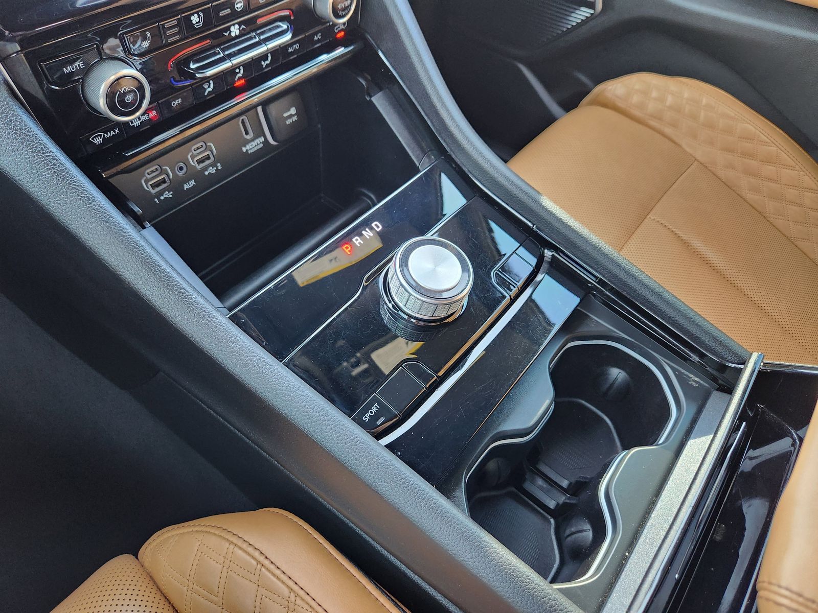 Certified Used 2023 Rocky Mountain Pearlcoat Jeep Summit image 29