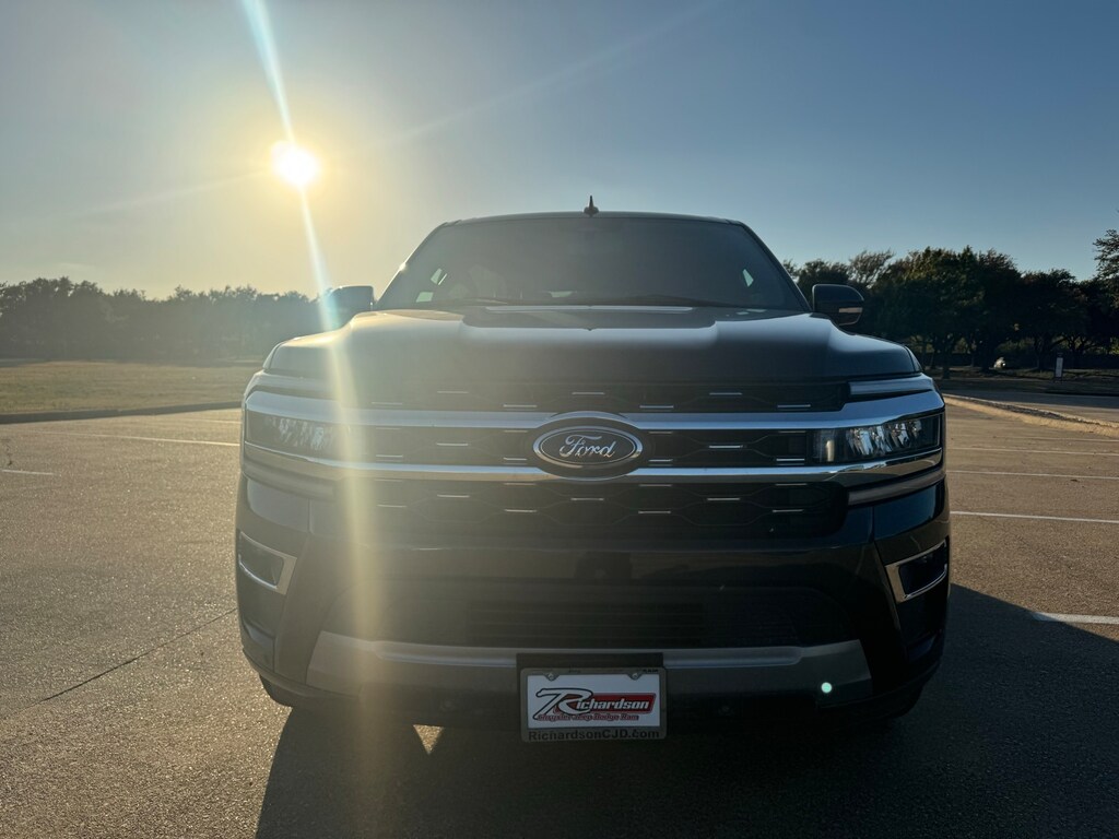 Used 2024 Ford Expedition Limited SUV