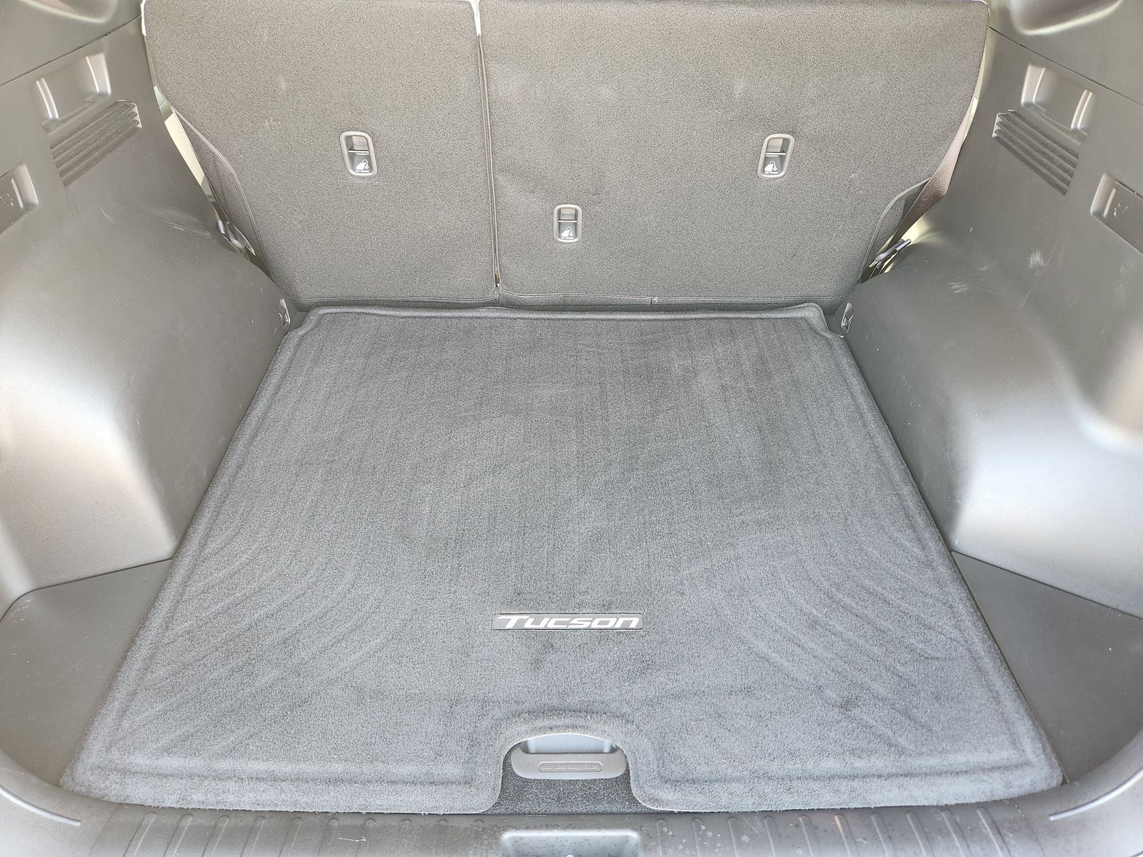 Used 2026 Hampton Gray Hyundai SEL image 41