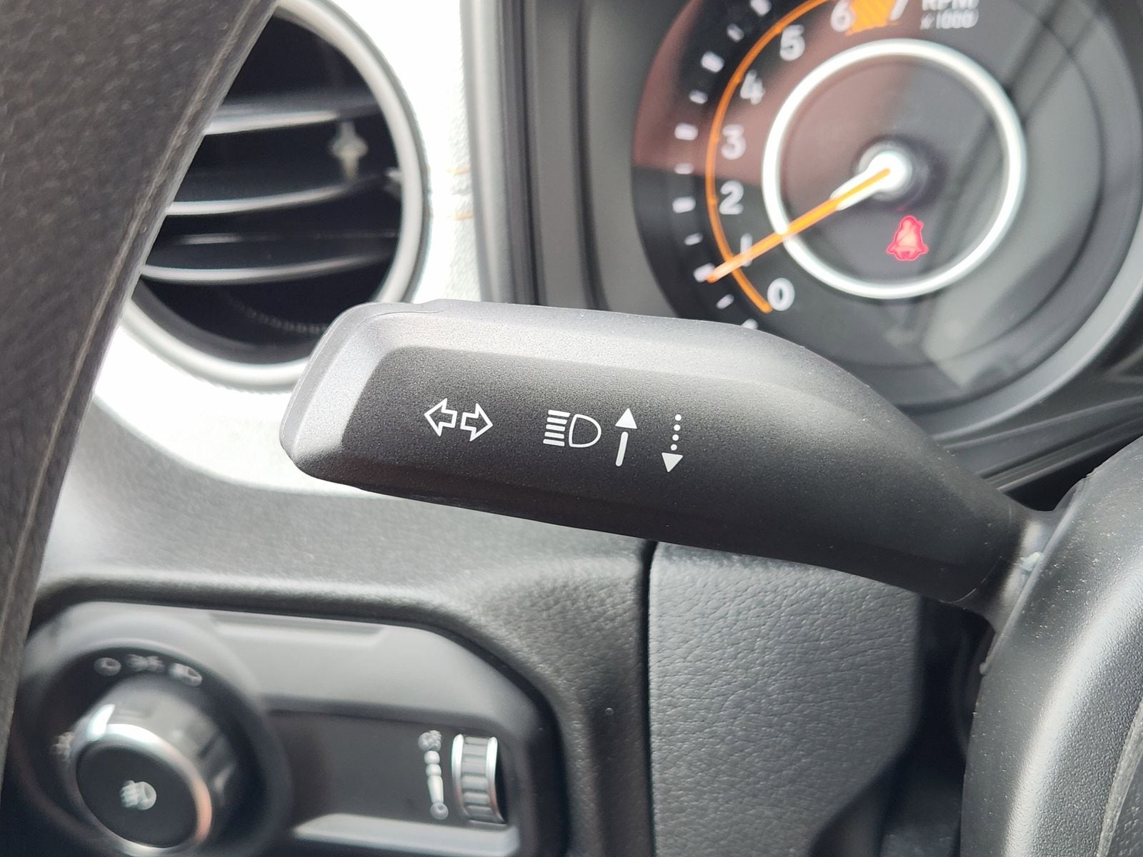 New 2026 Granite Crystal Jeep 4-DOOR SPORT image 37