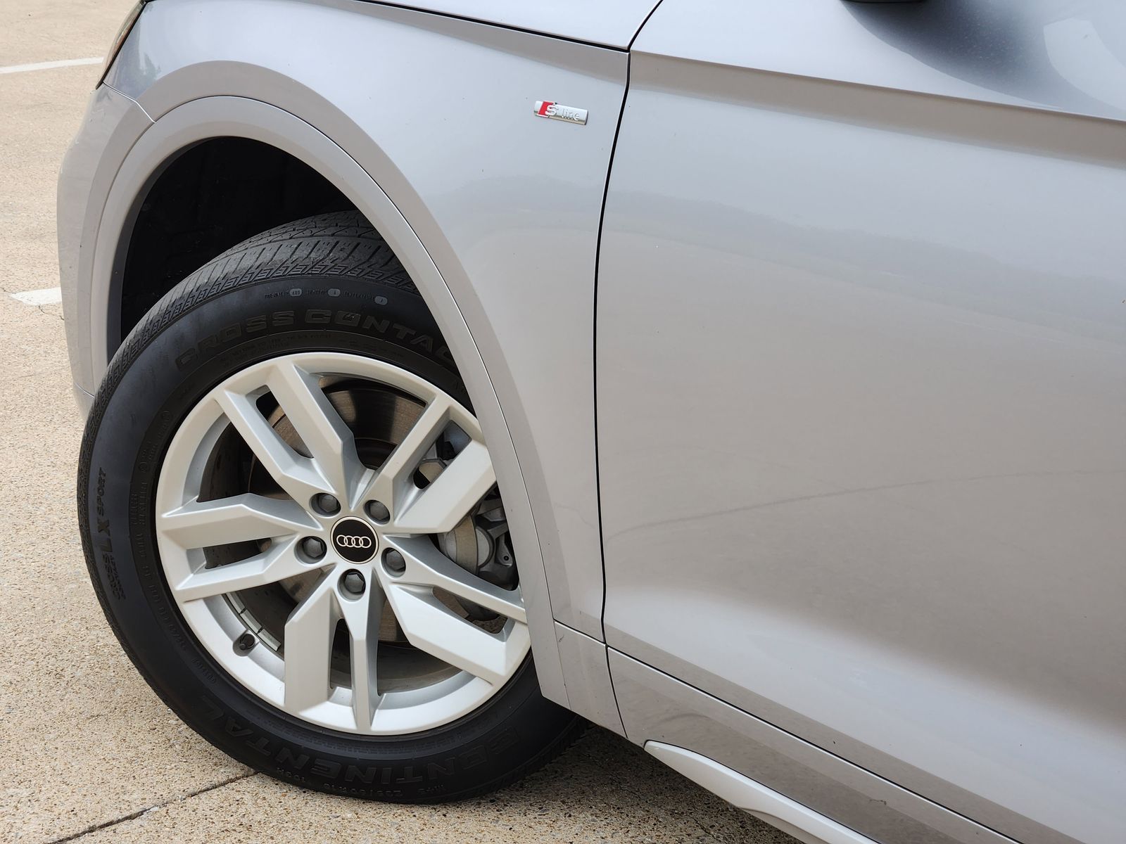 Used 2023 Florett Silver Audi 45 S line Premium image 12