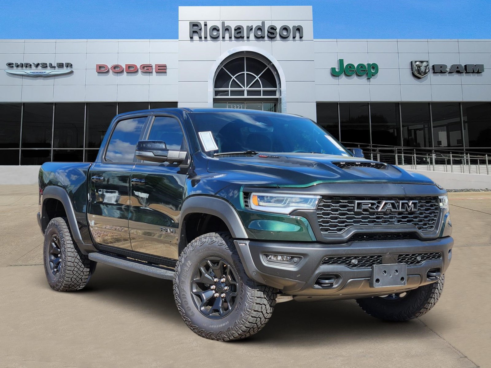 2026 Ram 1500 RHO CREW CAB 4X4 5'7 BOX Pickup