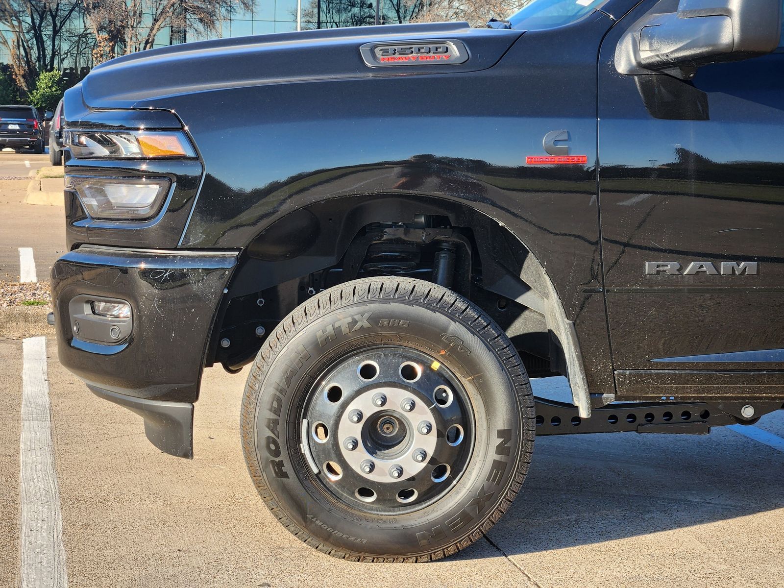 New 2026 Diamond Black Crystal Pearlcoat Ram LONE STAR CREW CAB 4X4 8