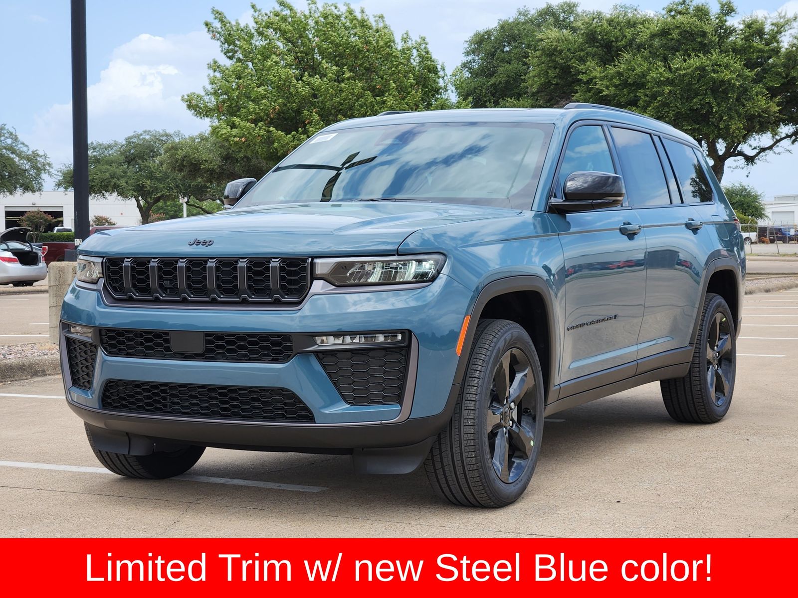 New 2026 Steel Blue Jeep L LIMITED 4X4 image 2