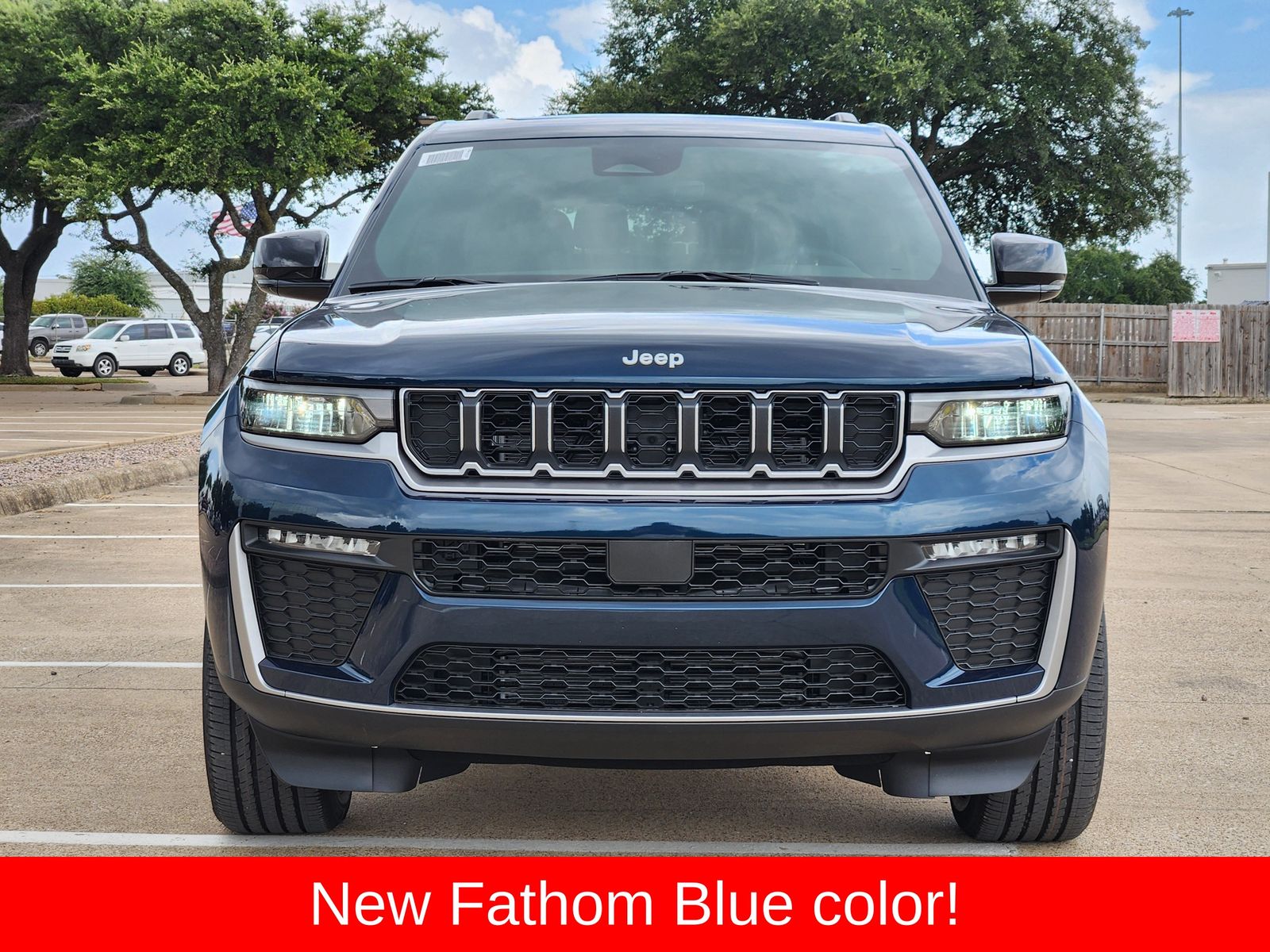 New 2026 Fathom Blue Pearlcoat Jeep L LIMITED 4X4 image 7