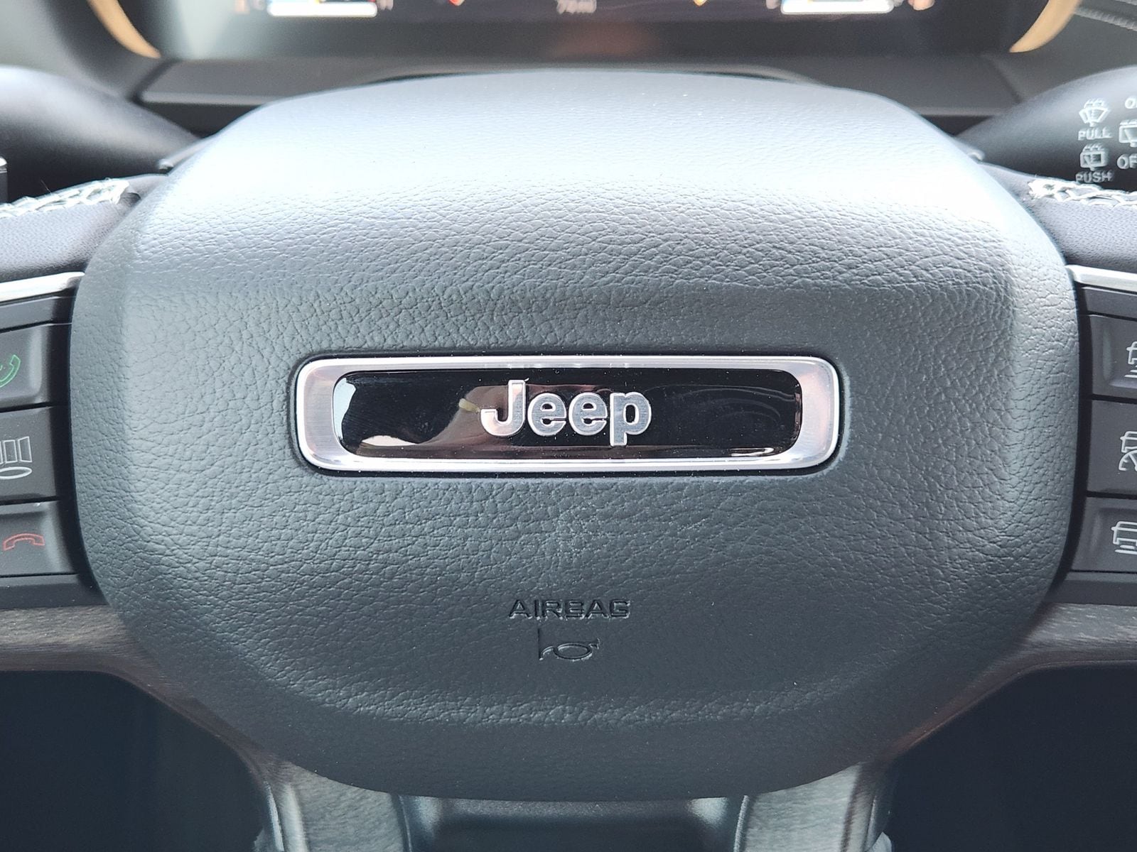 New 2026 Bright White Jeep LIMITED 4X4 image 36