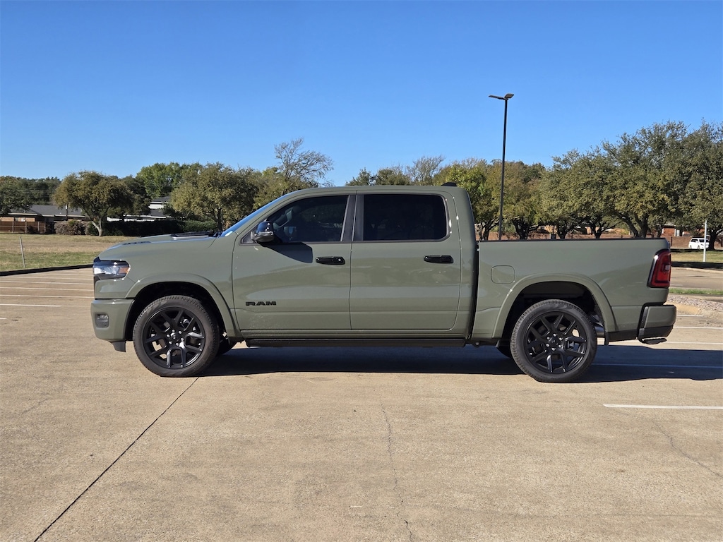 New 2026 Ram 1500 LARAMIE CREW CAB 4X4 5'7 BOX Pickup