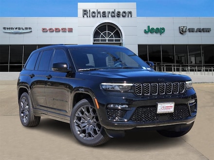 2025 Jeep Grand Cherokee SUMMIT 4X4 Sport Utility