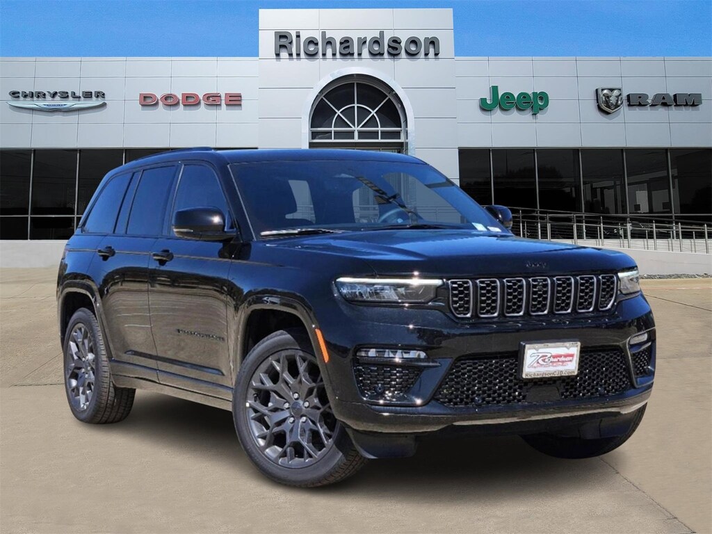 New 2025 Jeep Grand Cherokee SUMMIT 4X4 Sport Utility
