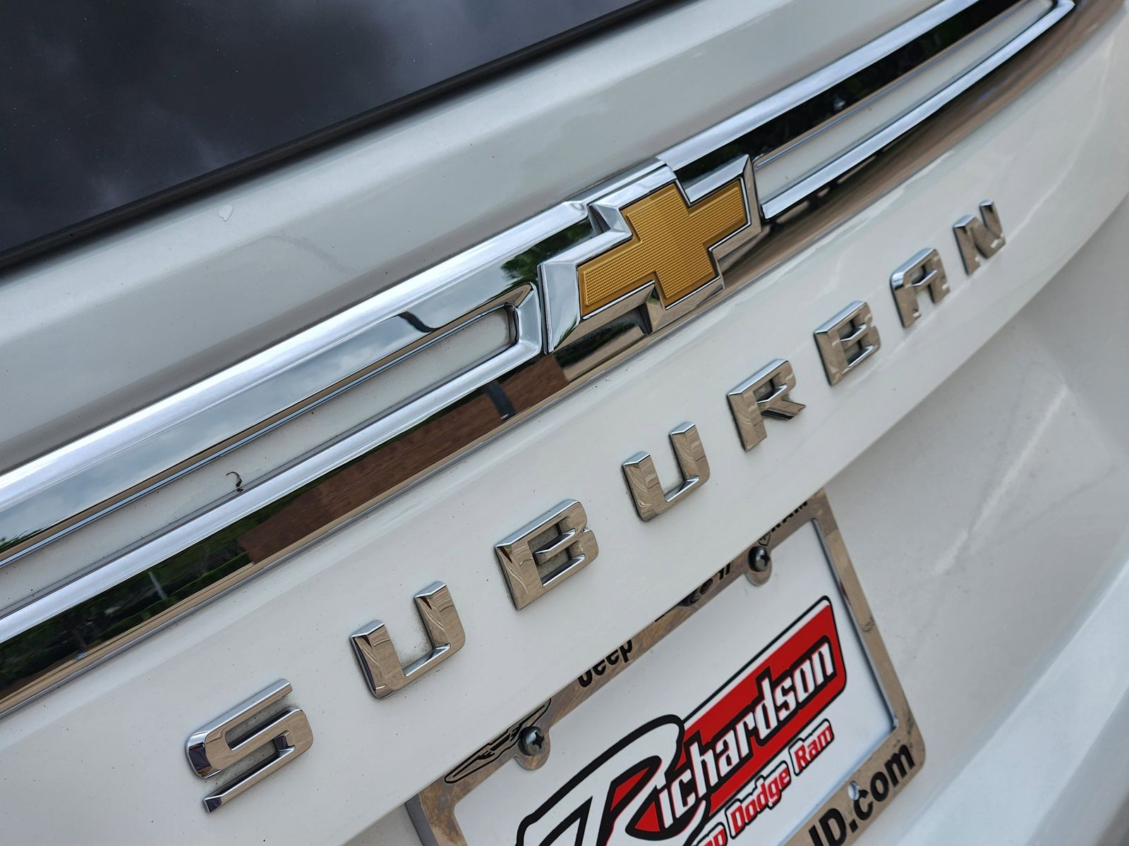 Used 2022 Summit White Chevrolet LT image 18