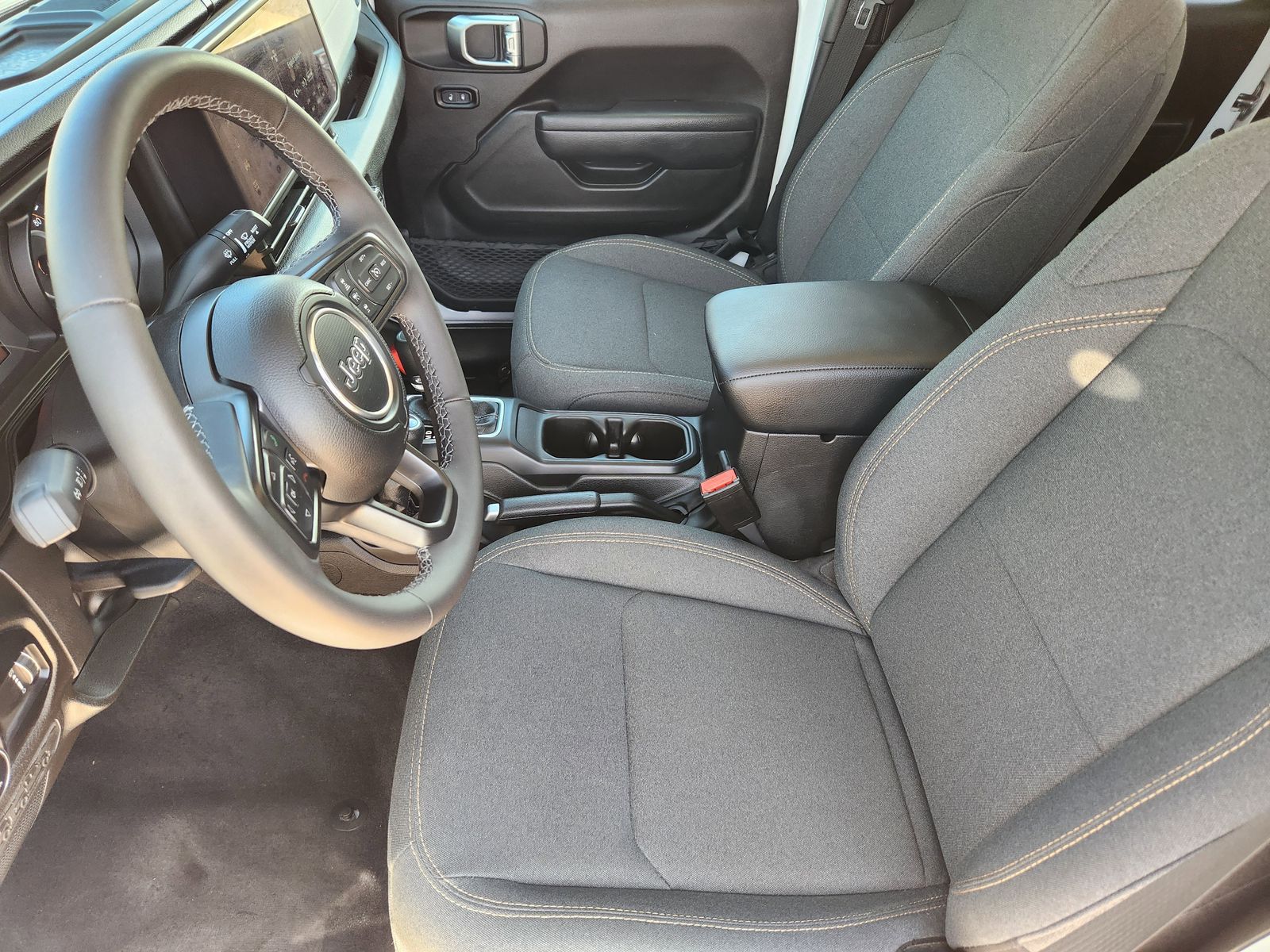 Used 2025 Bright White Jeep Sport image 21