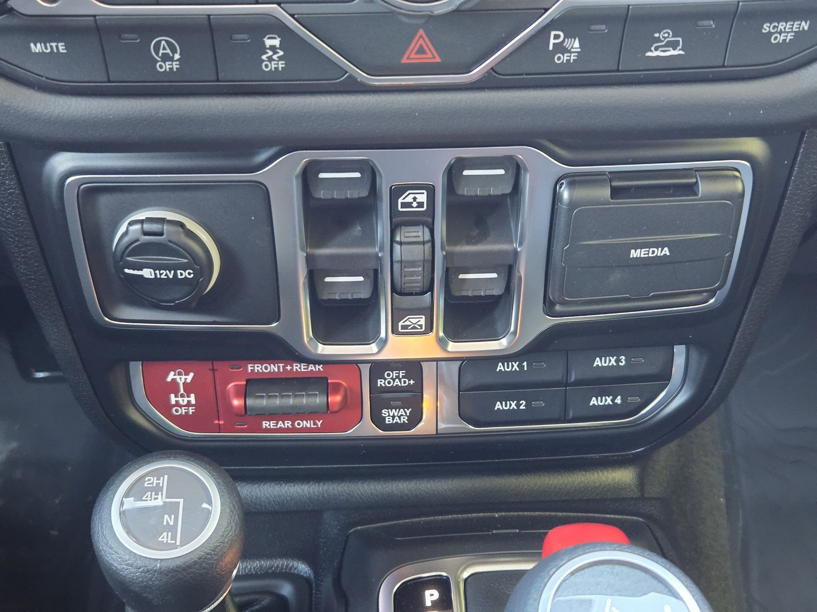 New 2026 Reign Jeep 4-DOOR RUBICON image 18