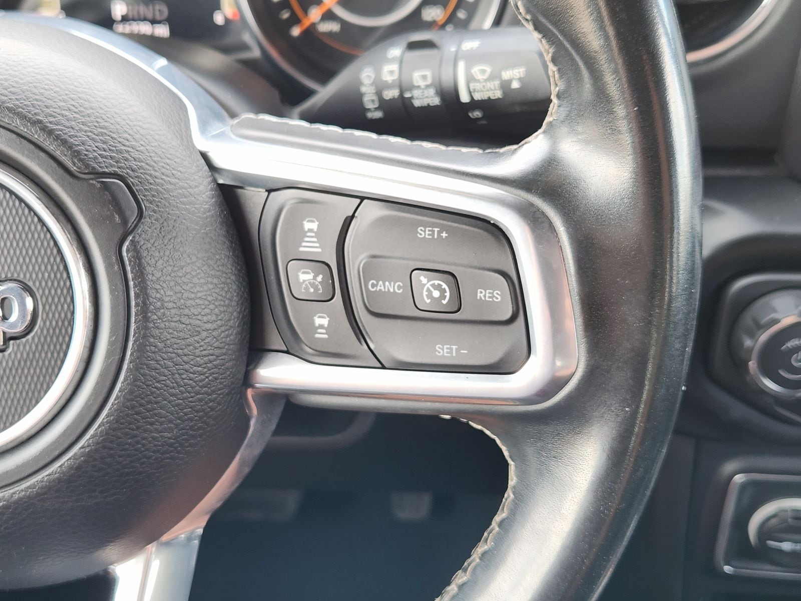 Used 2022 Black Jeep Unlimited Sahara image 38