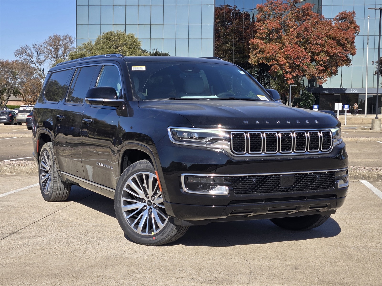 2025 Jeep Wagoneer L Series II's photo