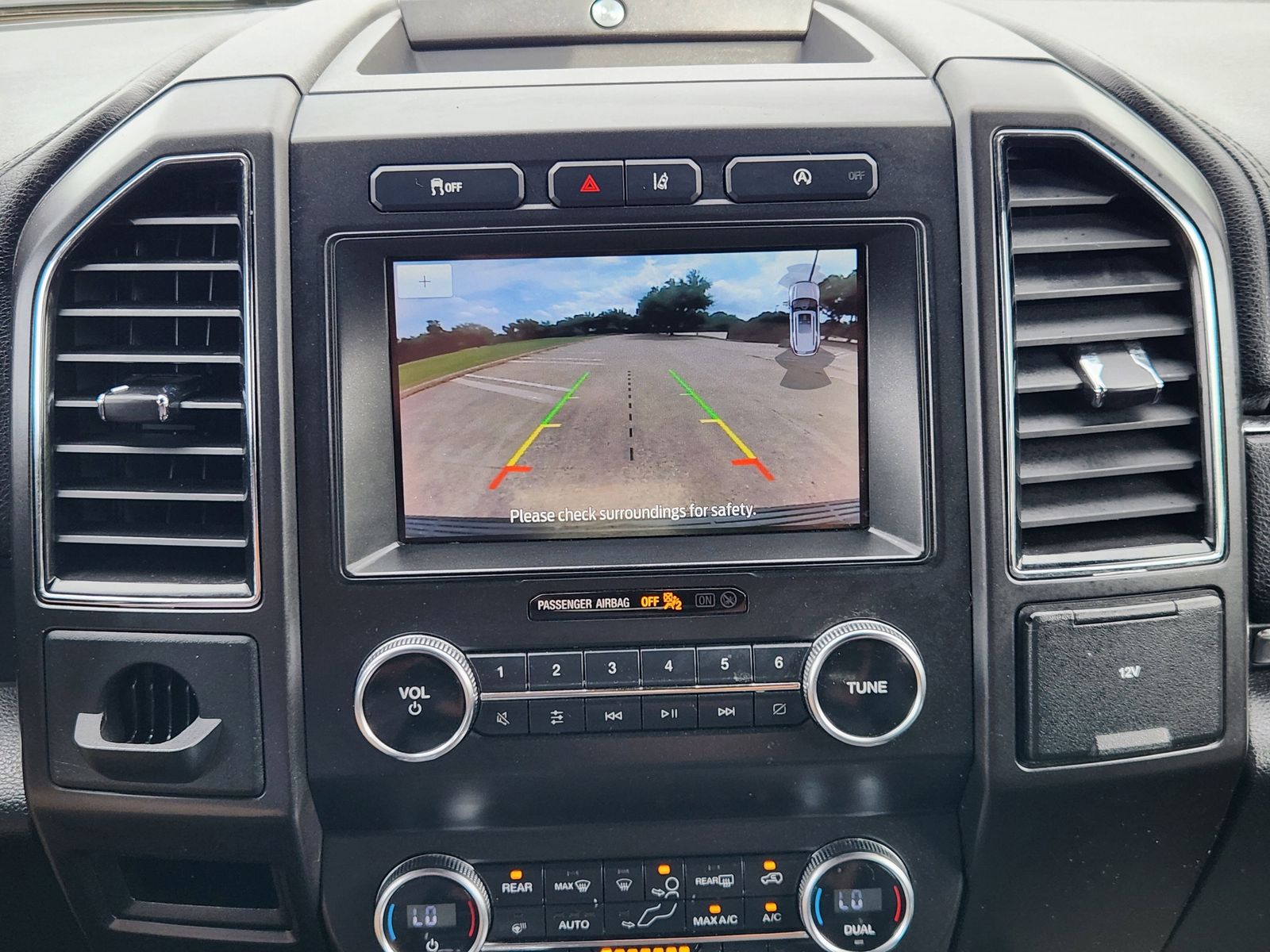 Used 2020 Magnetic Ford Limited image 24