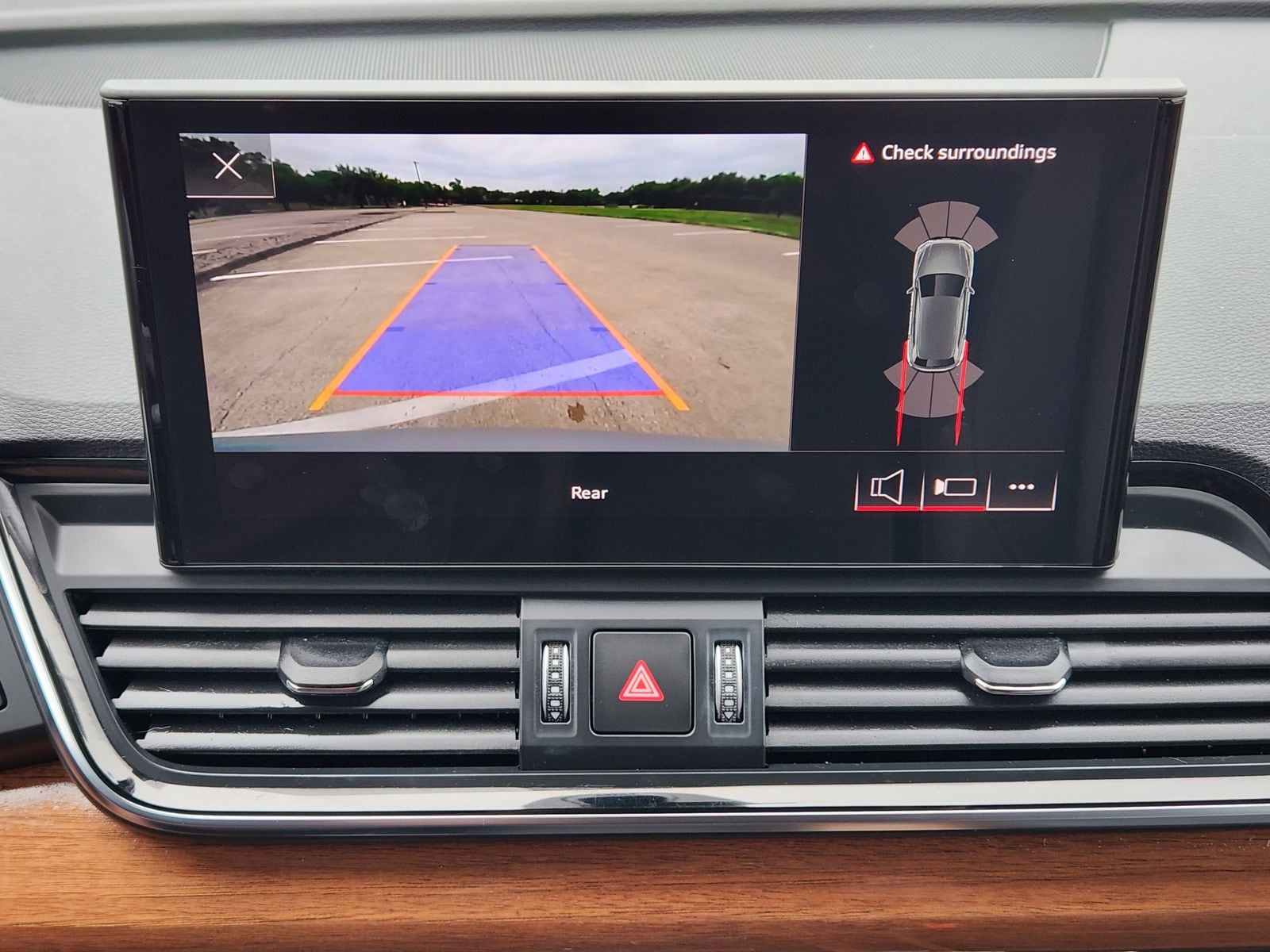 Used 2023 Florett Silver Audi 45 S line Premium image 25