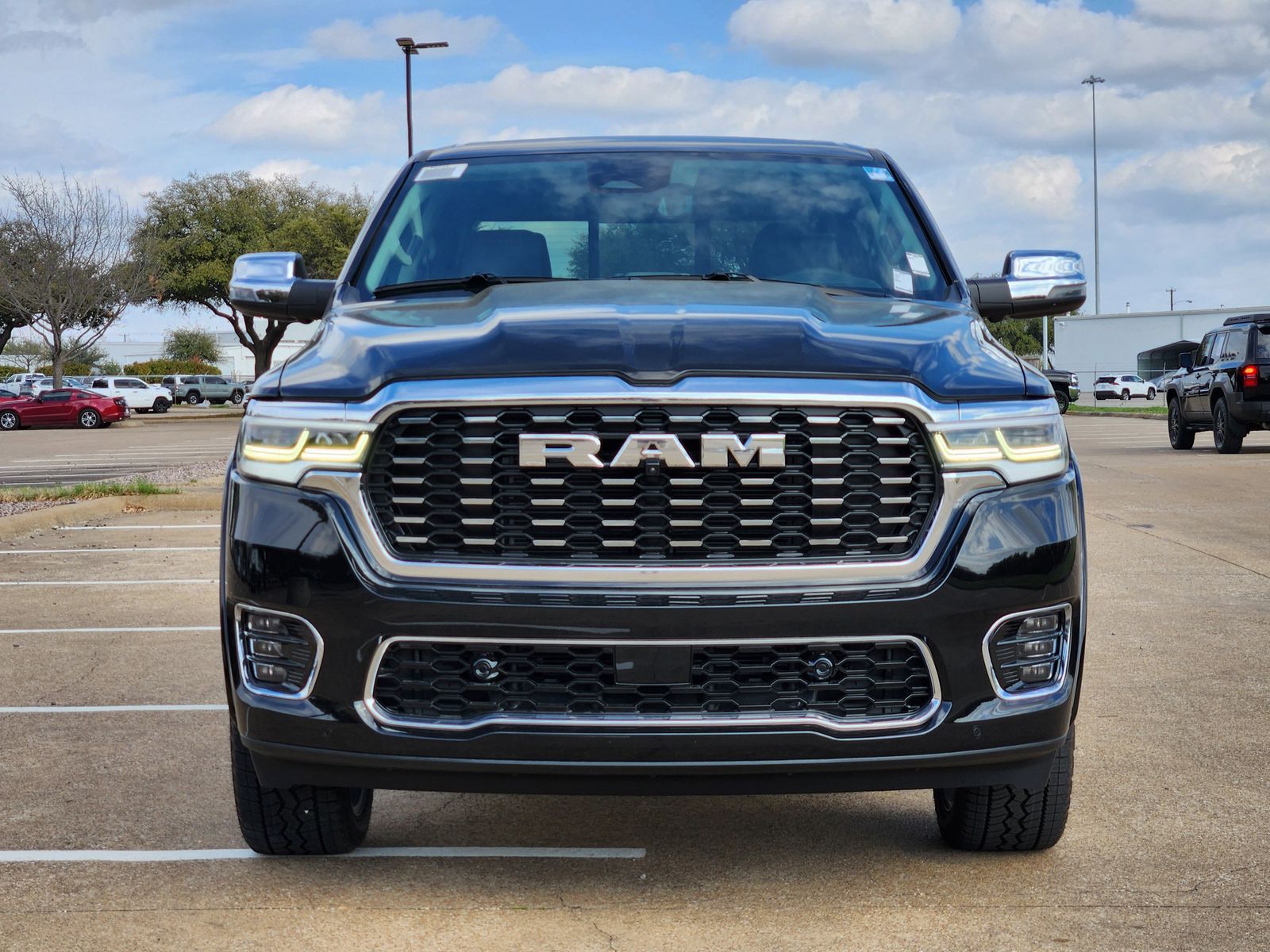 New 2026 Diamond Black Crystal Pearlcoat Ram TUNGSTEN CREW CAB 4X4 image 7