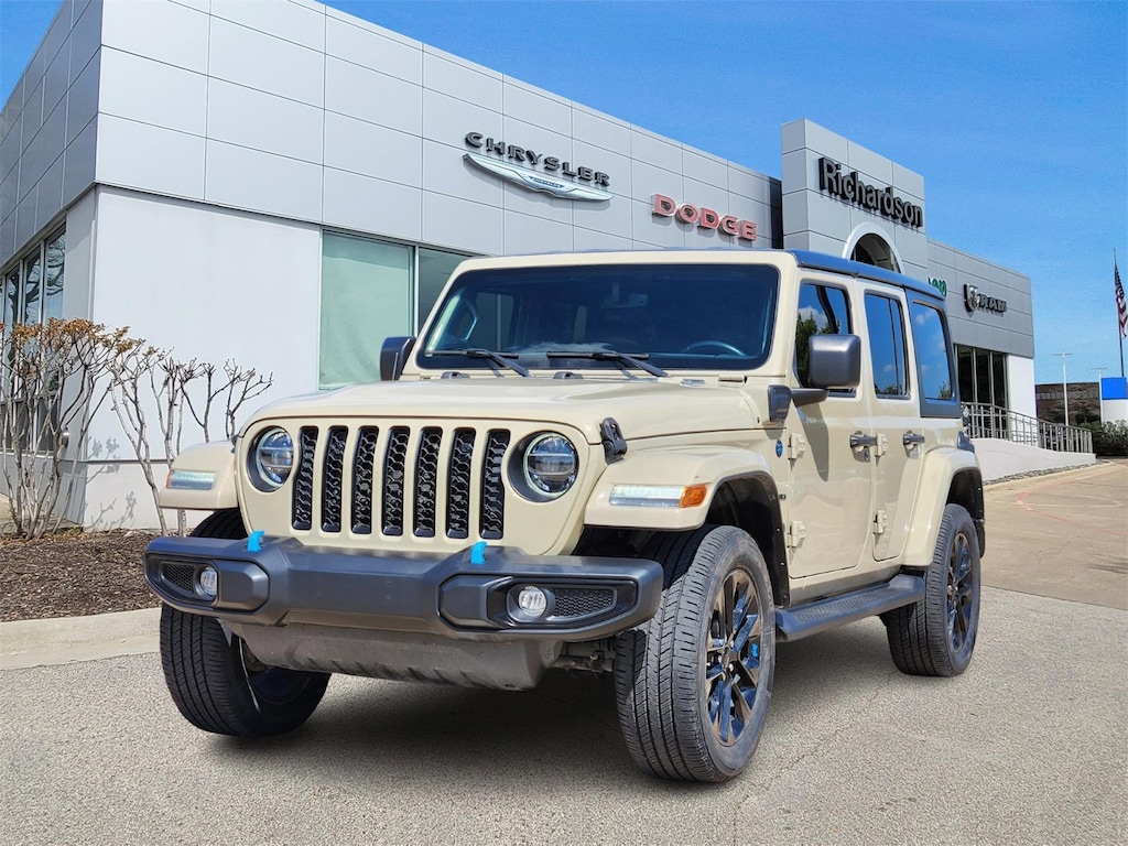 Used 2022 Jeep Wrangler Unlimited 4xe Sahara SUV