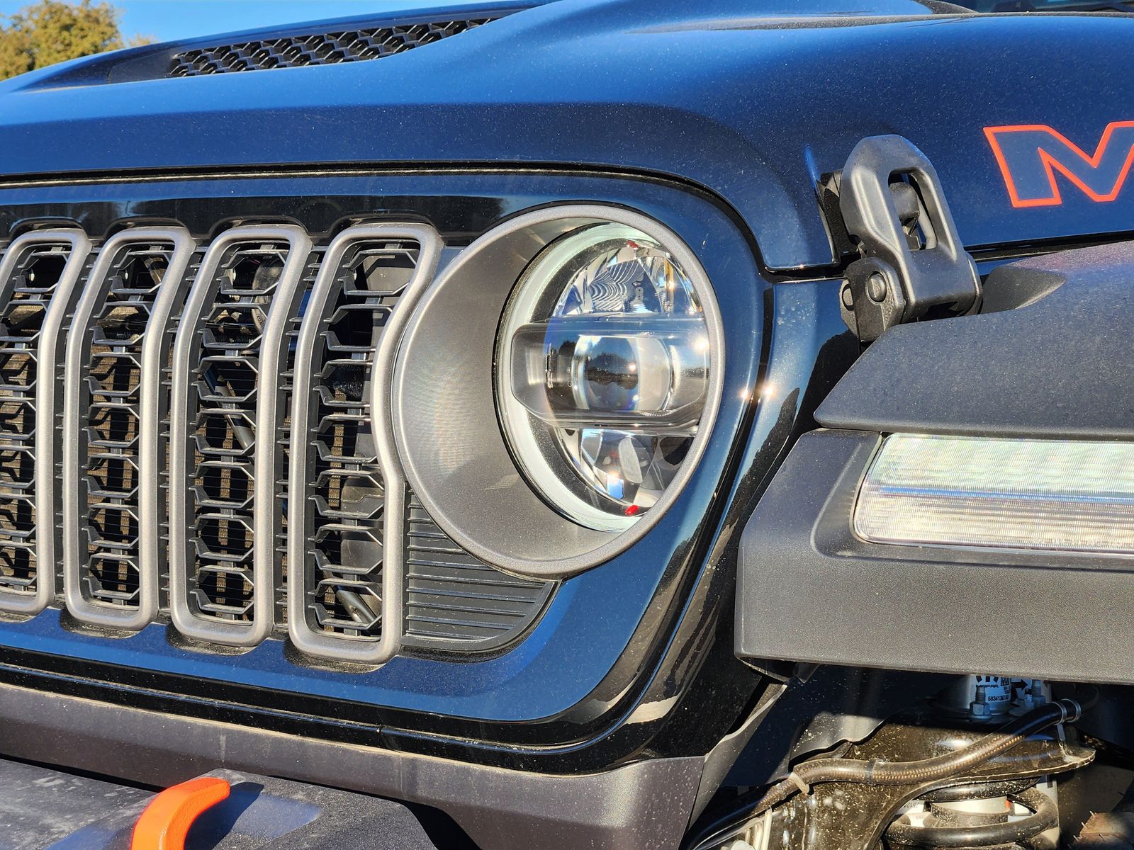 New 2026 Black Jeep MOJAVE 4X4 image 10