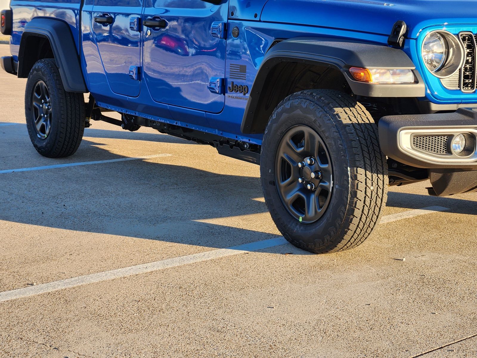 New 2026 Hydro Blue Pearlcoat Jeep SPORT 4X4 image 11