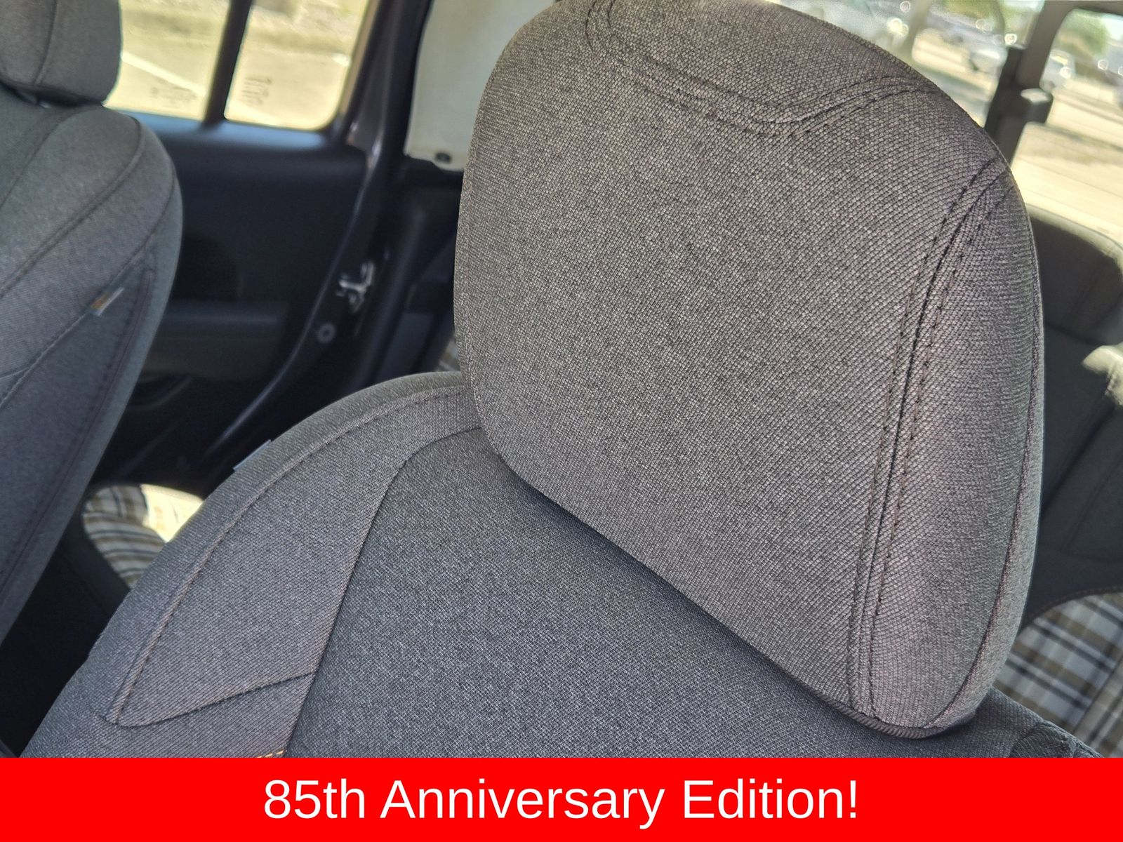 New 2026 Granite Crystal Jeep 85TH ANNIVERSARY EDITION 4X4 image 18