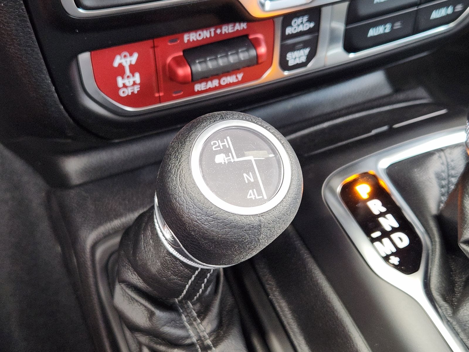 New 2026 Bright White Jeep RUBICON 4X4 image 29