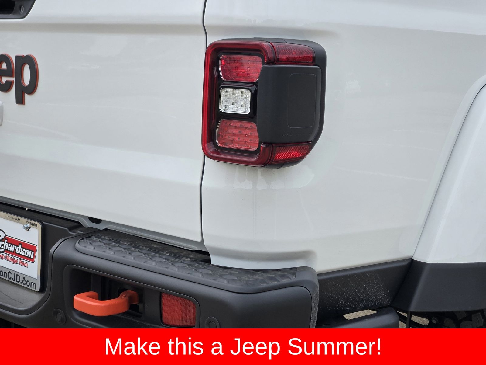 New 2026 Bright White Jeep MOJAVE X 4X4 image 15