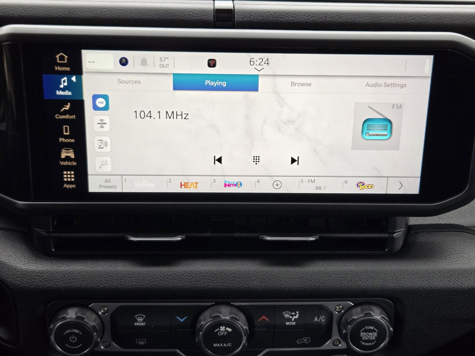 New 2026 41 Jeep 2-DOOR SPORT image 17