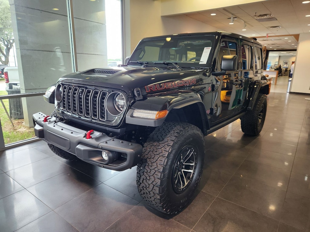 New 2026 Jeep Wrangler 4-DOOR RUBICON X Sport Utility