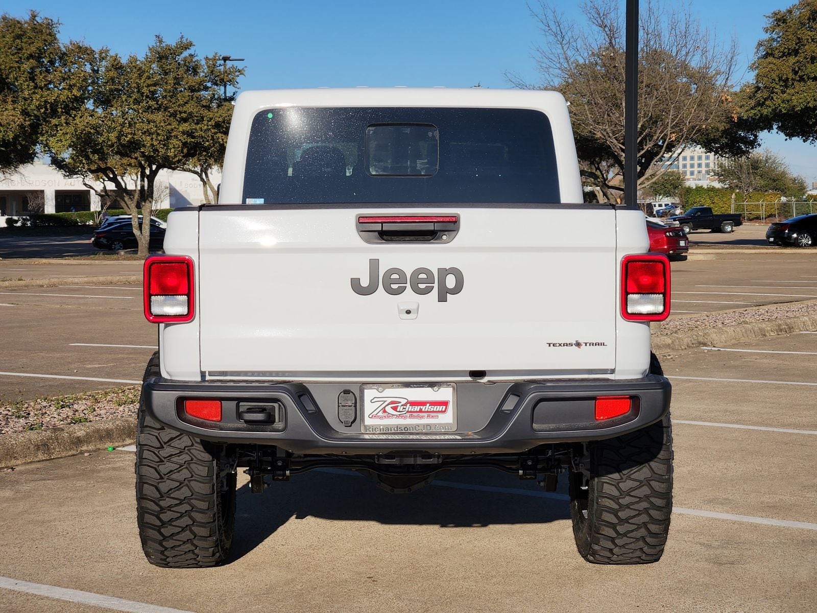 New 2026 Bright White Jeep TEXAS TRAIL 4X4 image 5