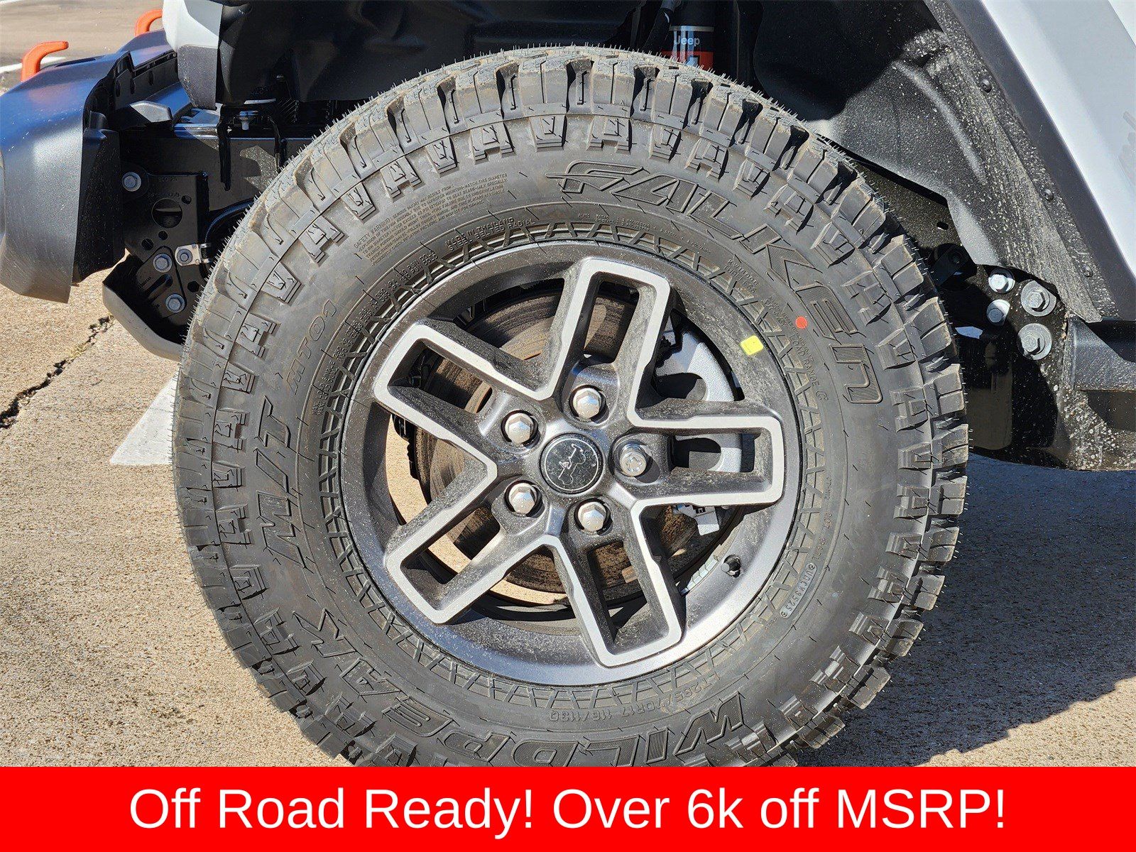 New 2026 Bright White Jeep MOJAVE 4X4 image 10