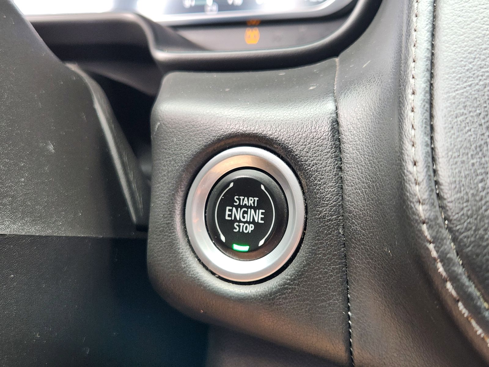 Used 2022 Summit White Chevrolet LT image 29