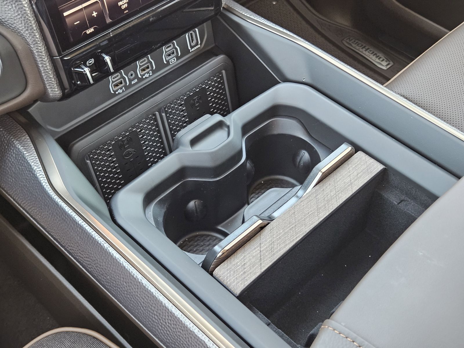 New 2026 Ivory White Tri-Coat Pearlcoat Ram LIMITED LONGHORN CREW CAB 4X4 5