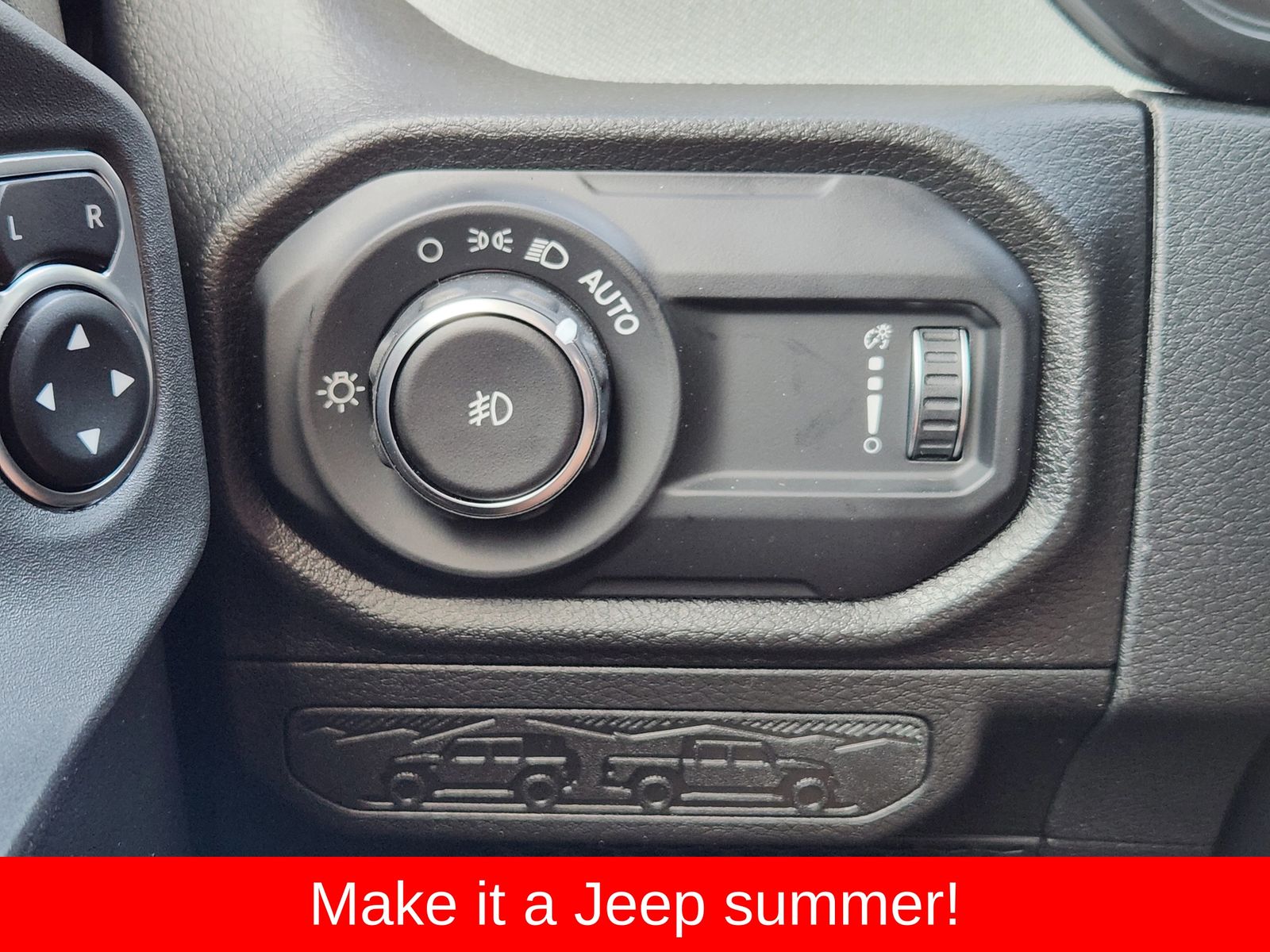 New 2026 Hydro Blue Pearlcoat Jeep 4-DOOR SPORT S image 30