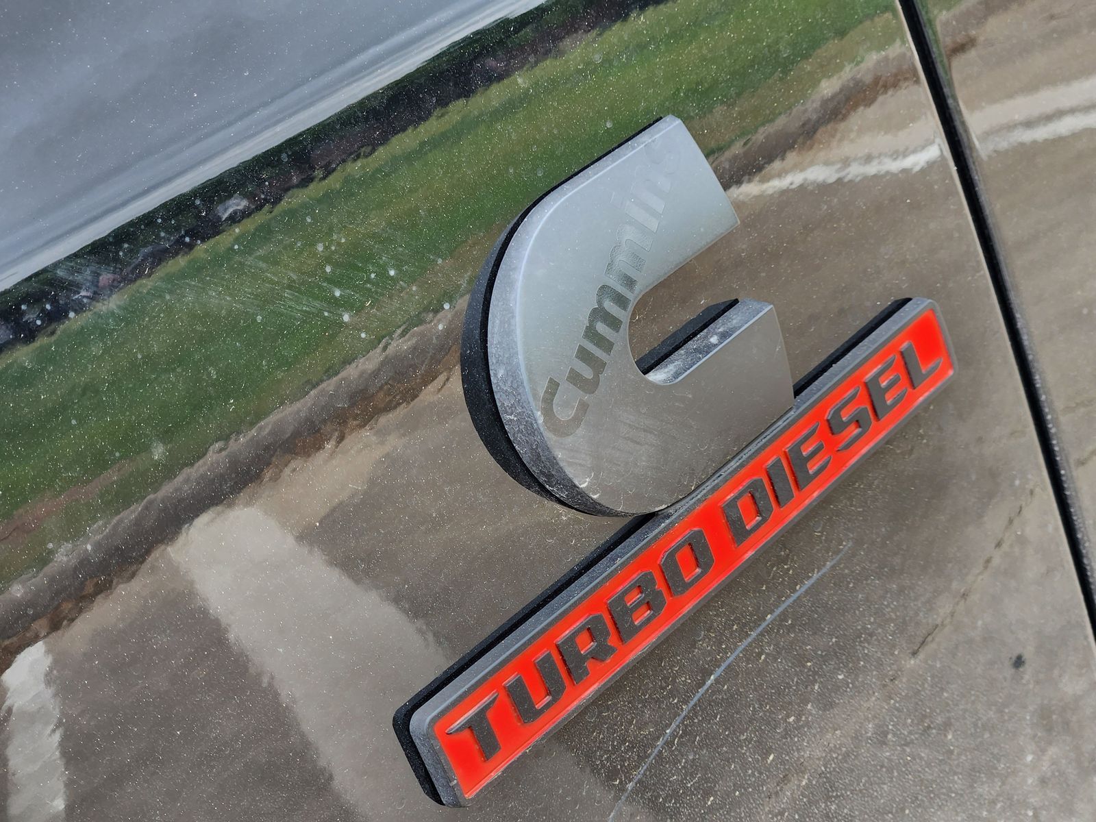 New 2026 Diamond Black Crystal Pearlcoat Ram LARAMIE CREW CAB 4X4 6