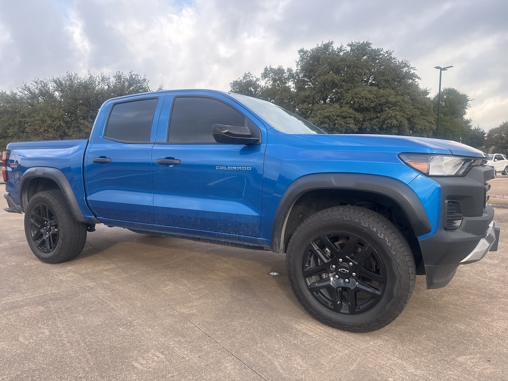 Used 2024 Chevrolet Colorado Trail Boss Truck Crew Cab