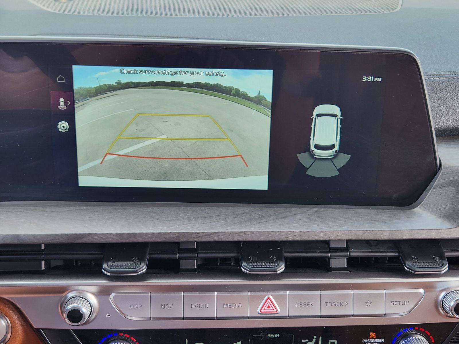 Used 2025 Glacial White Pearl Kia EX image 26