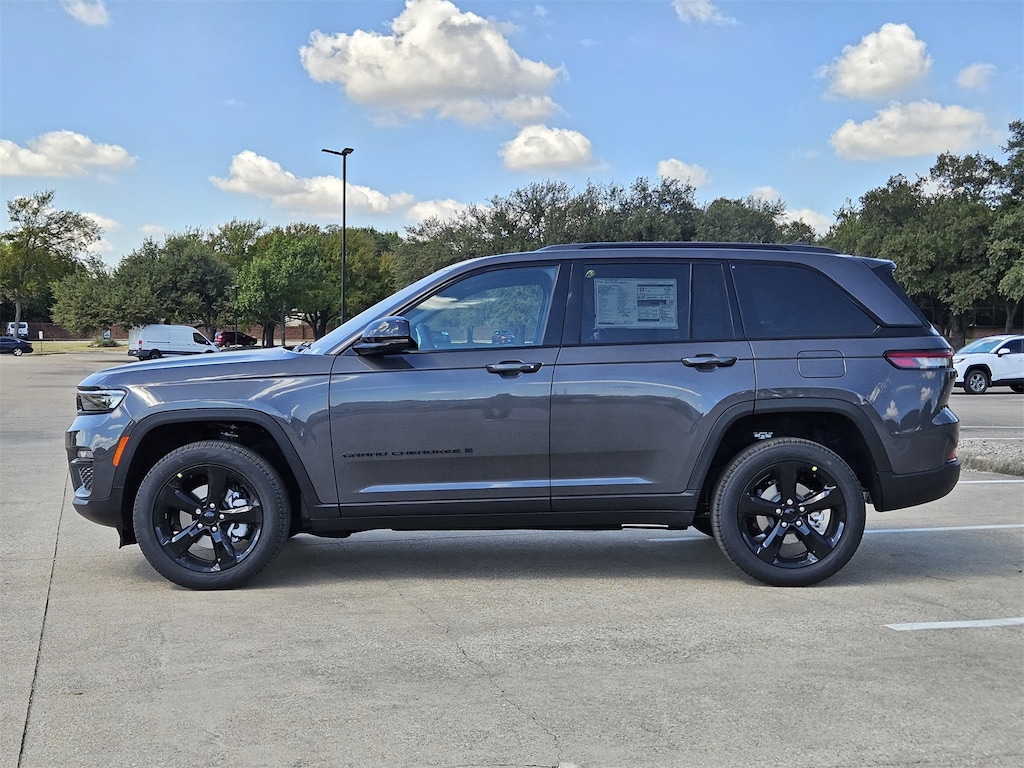 New 2025 Jeep Grand Cherokee LIMITED 4X4 Sport Utility