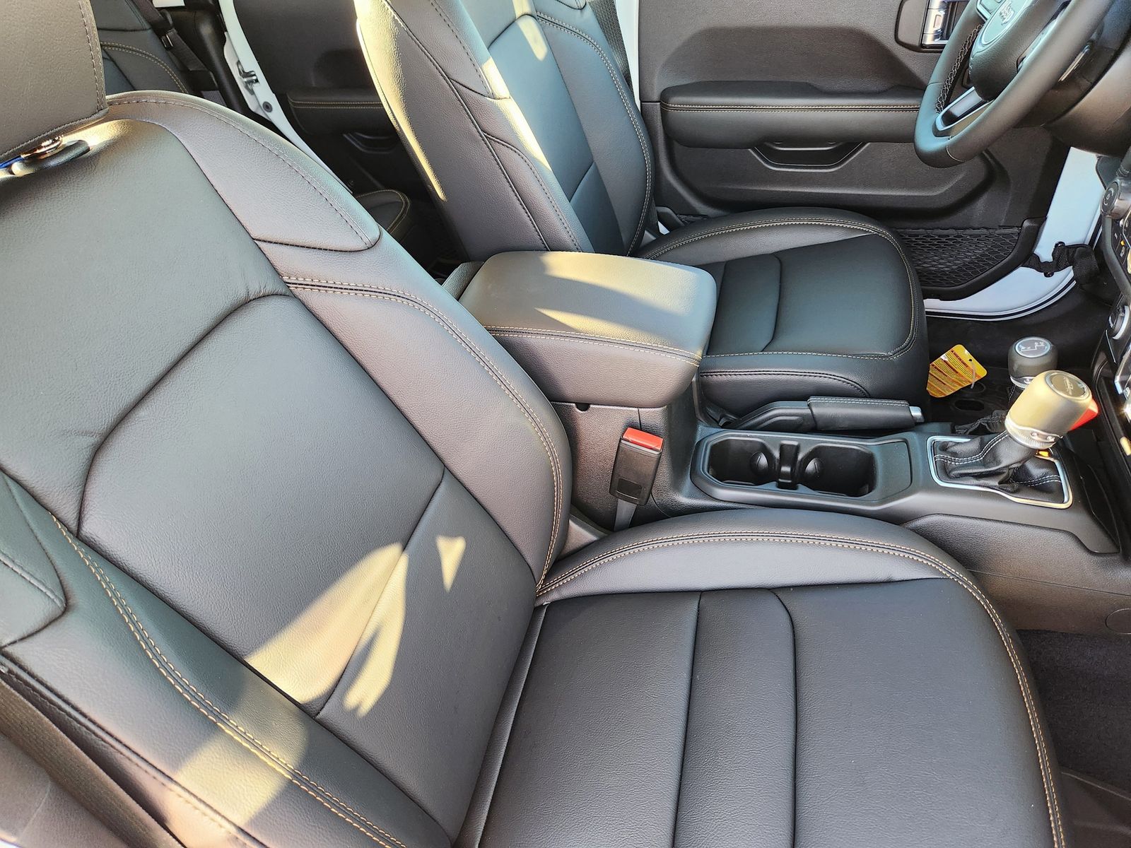 New 2026 Bright White Jeep TEXAS TRAIL 4X4 image 24