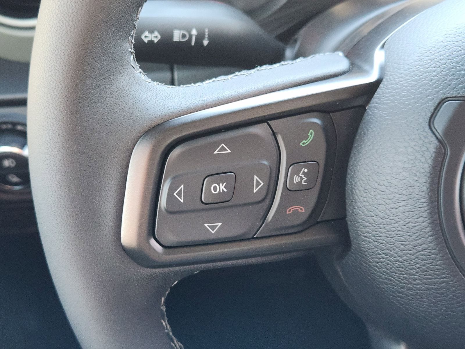 New 2026 Black Jeep MOJAVE 4X4 image 35