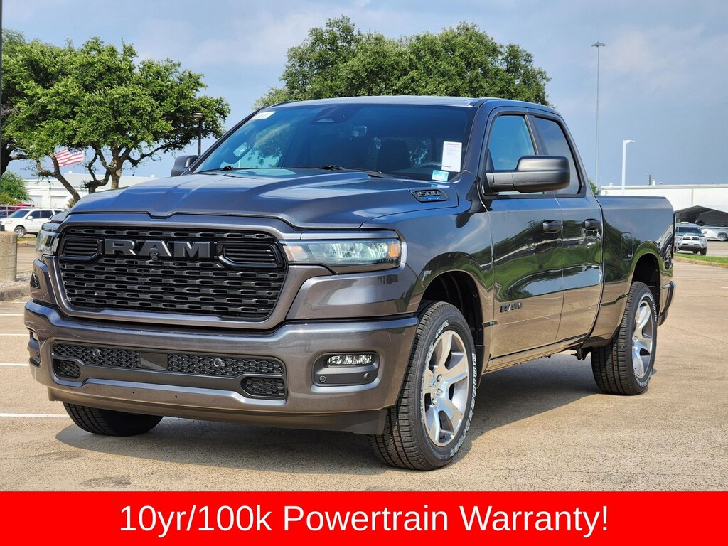 New 2026 Ram 1500 EXPRESS QUAD CAB 4X2 6'4 BOX Pickup