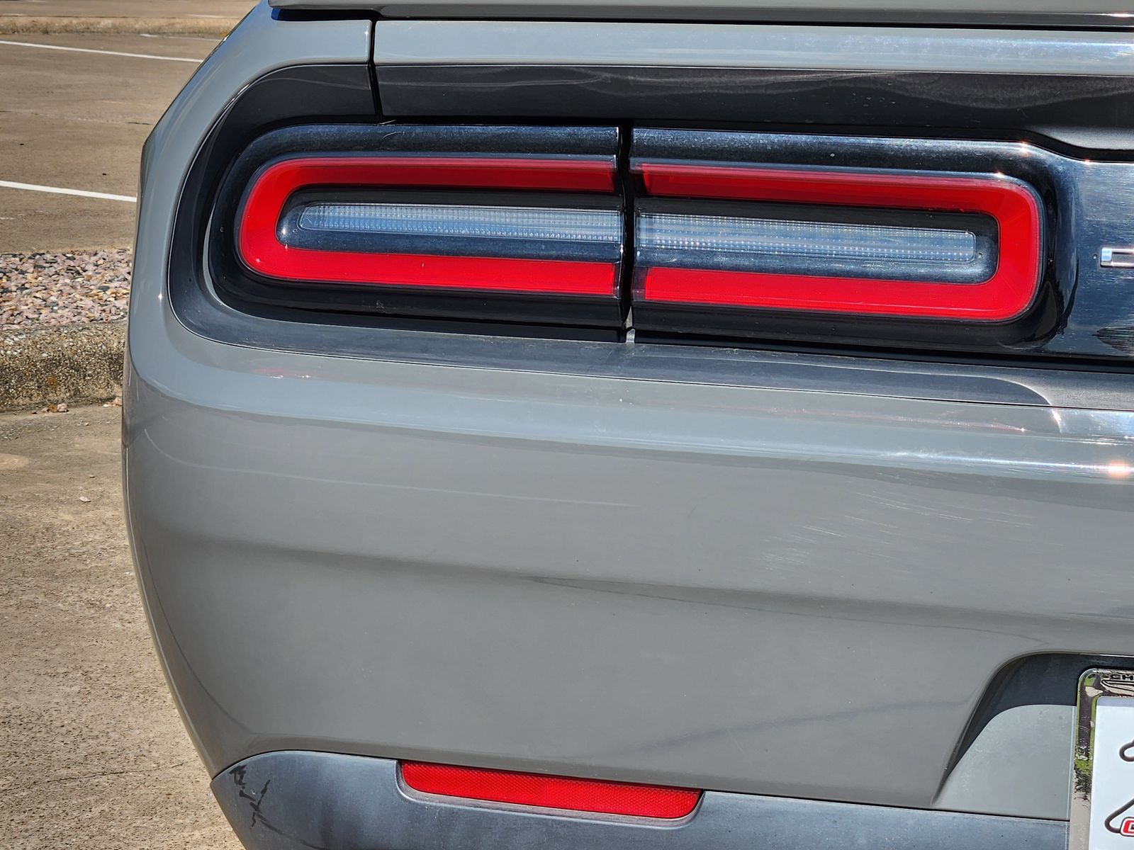 Used 2019 Destroyer Gray Clearcoat Dodge SXT image 7